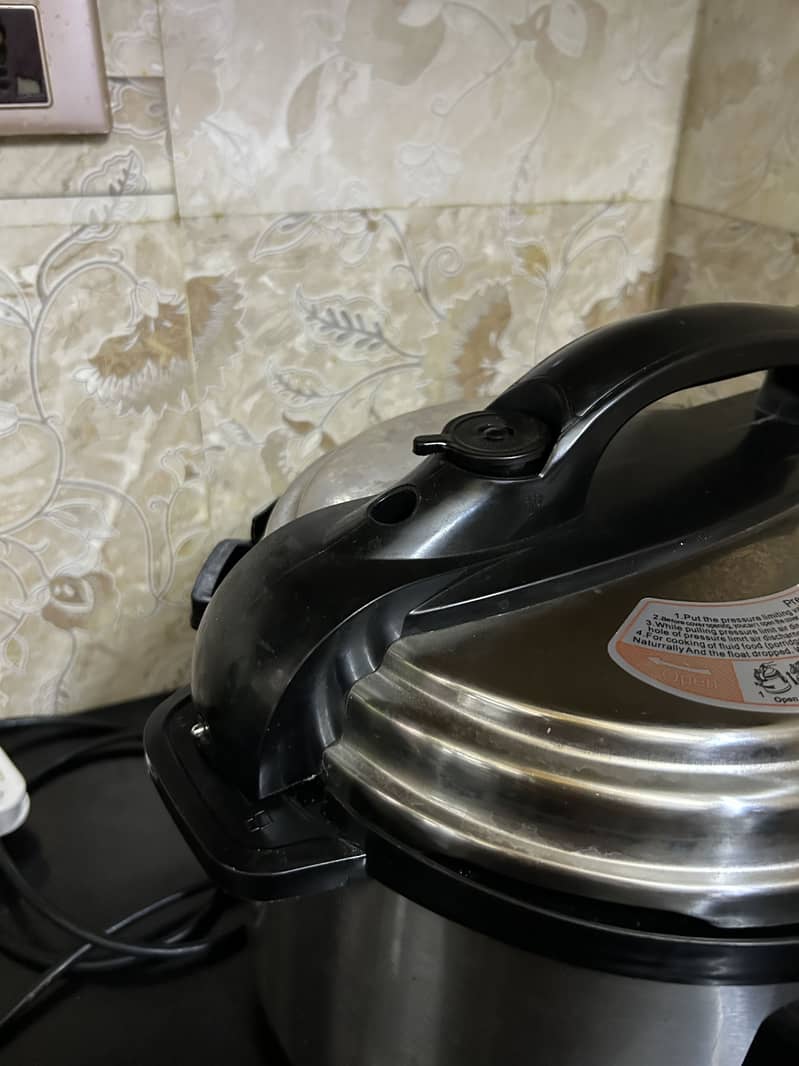 Electric cooker - Electric Cookers - 1120755096