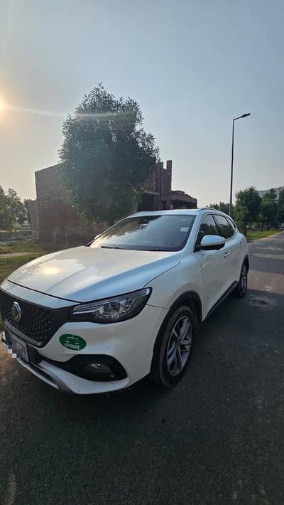 MG HS 2021