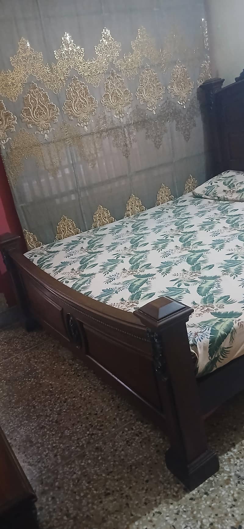 king size bed 1