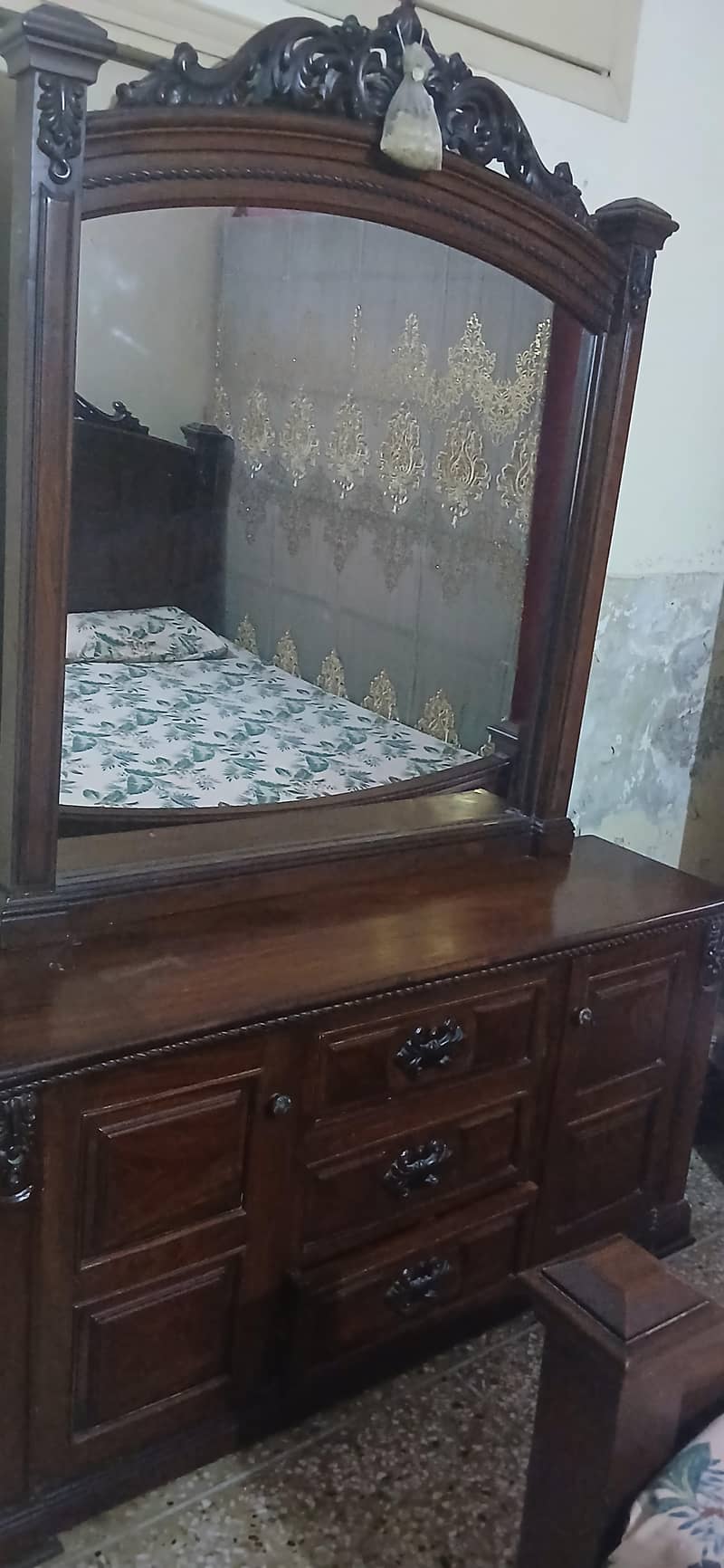 king size bed 3