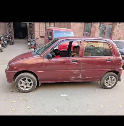 Daihatsu Cuore 2002
