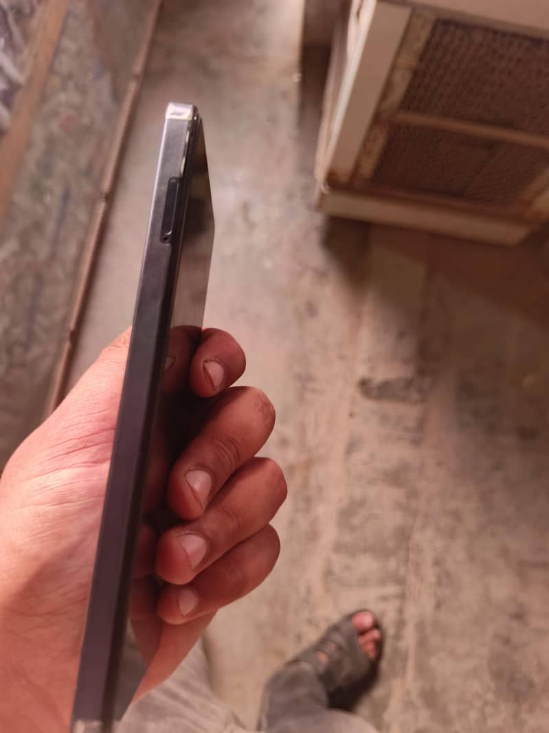 Tecno CAMON 20 Pro 4