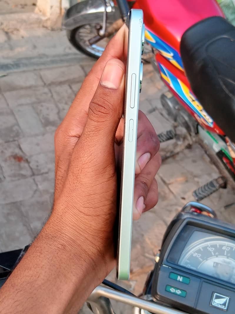 Realme Note 60x 1
