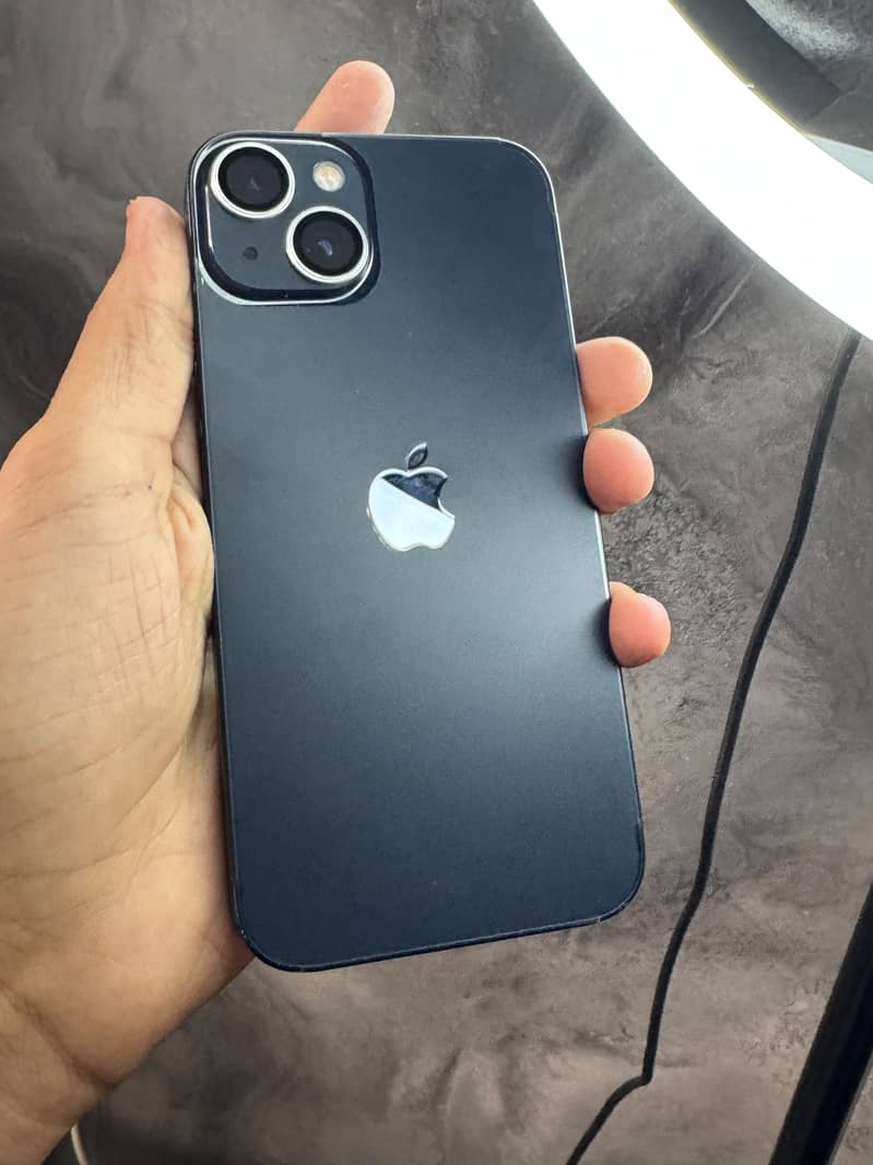 Apple iPhone 13 3