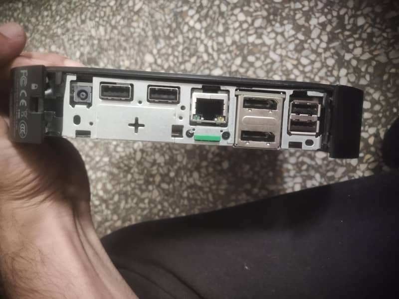 HP t530 Thin Client (mini PC). 5