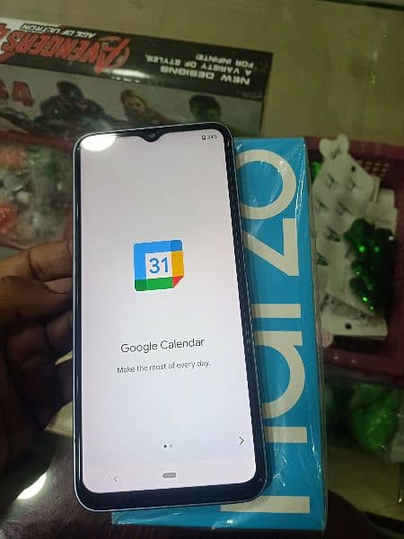 Realme 4/64 Gb 4