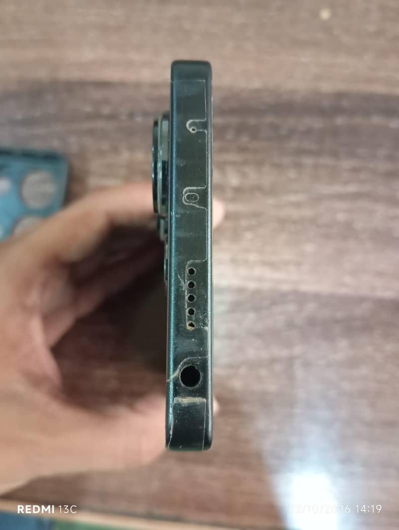 Xiaomi Redmi Note 13 Pro 4