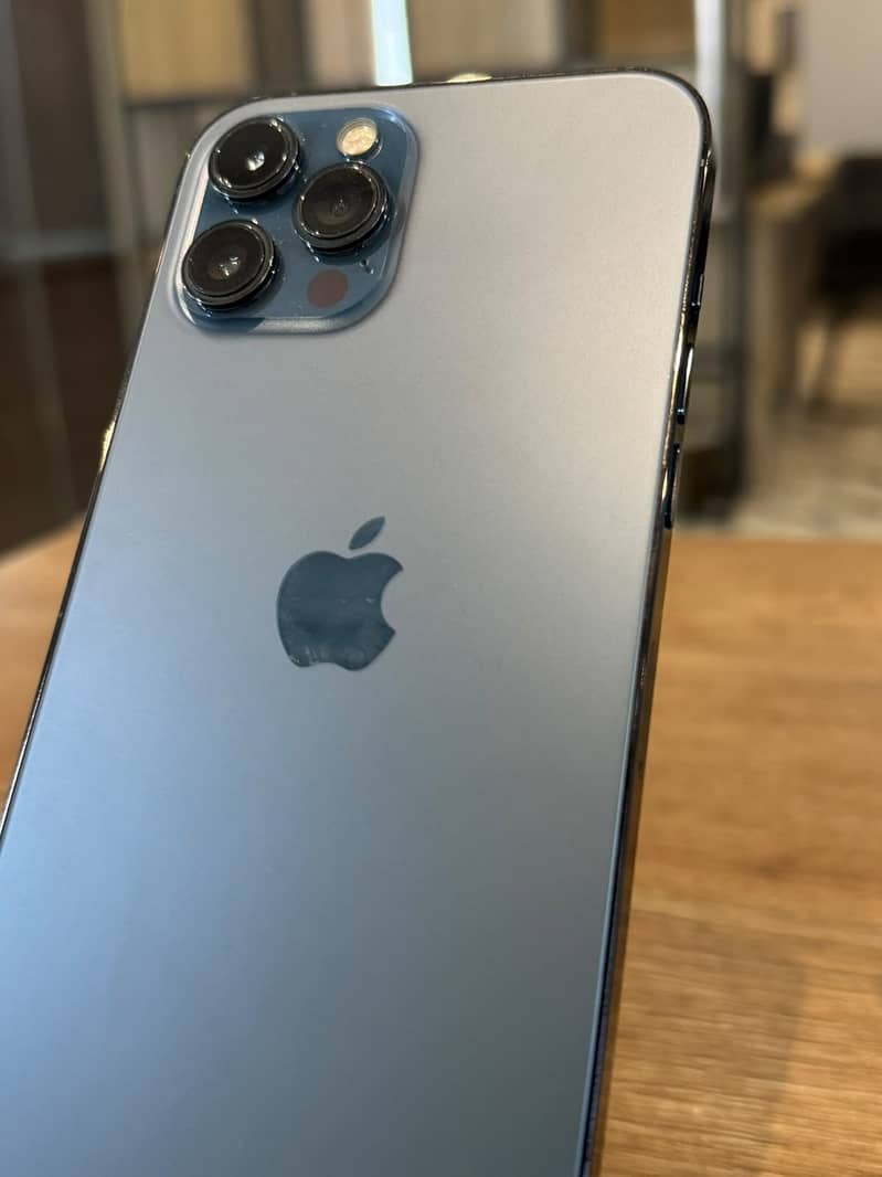 Apple iPhone 12 Pro Max 0