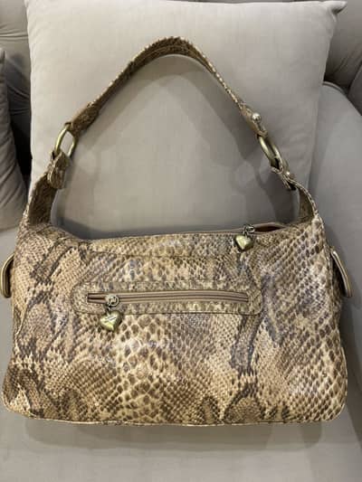 Woman leather bag