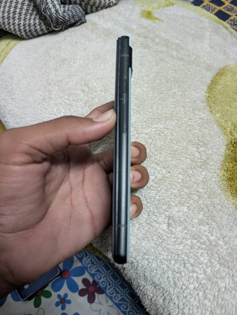 Google Pixel 6a 4
