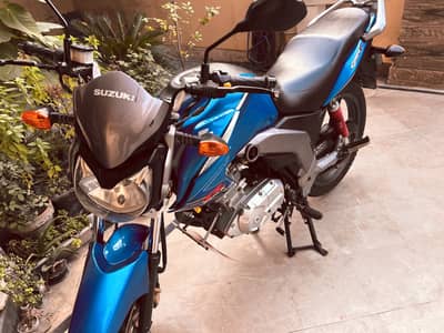 Suzuki GSX 125