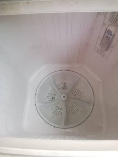 washing machine in good condition