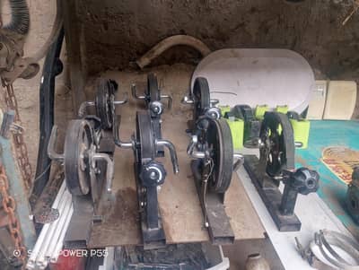 counter tape cutting machine and pandle wheel
