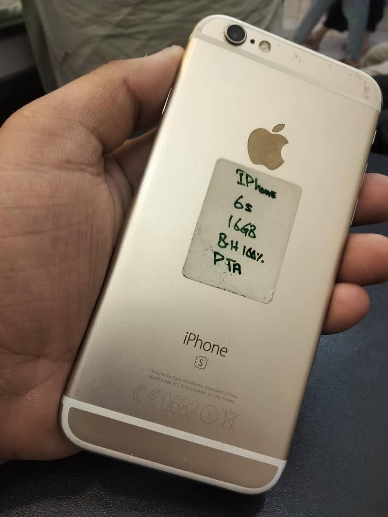 Apple iPhone 6S 2
