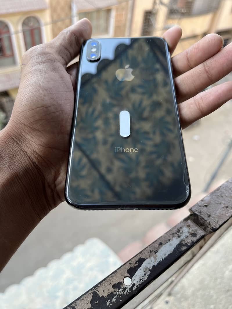 Apple iPhone X 5