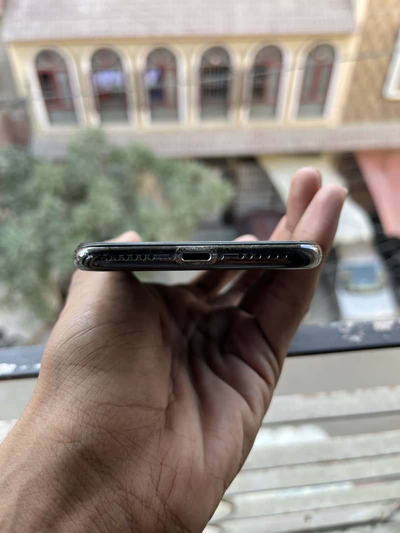 Apple iPhone X 8