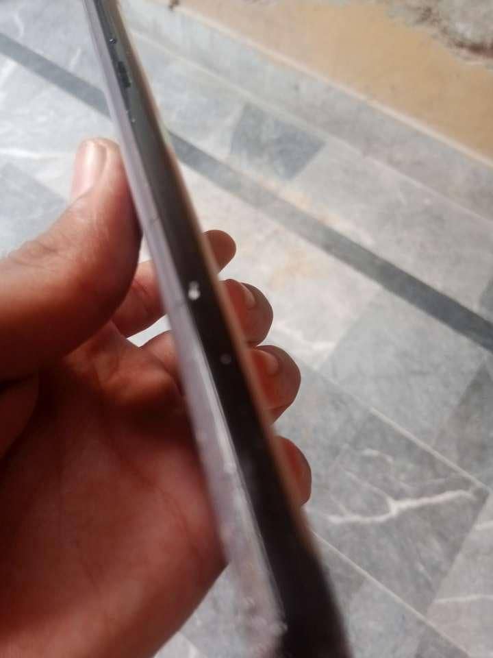 Samsung Mobile Note 8 3