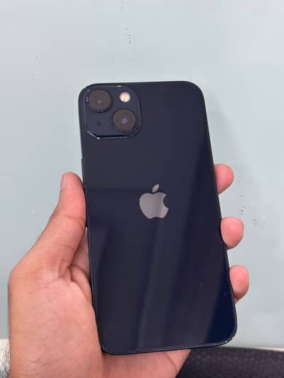 Apple iPhone 13