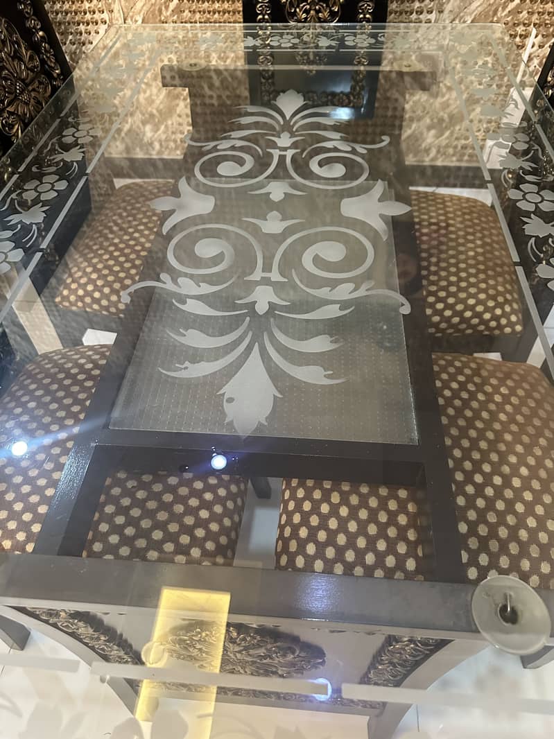 Dining table 7