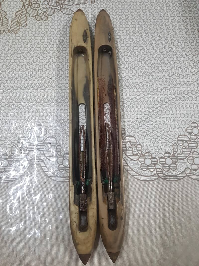 Loom Shuttles 2