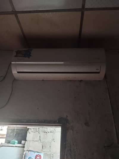 Air Conditioner Seller