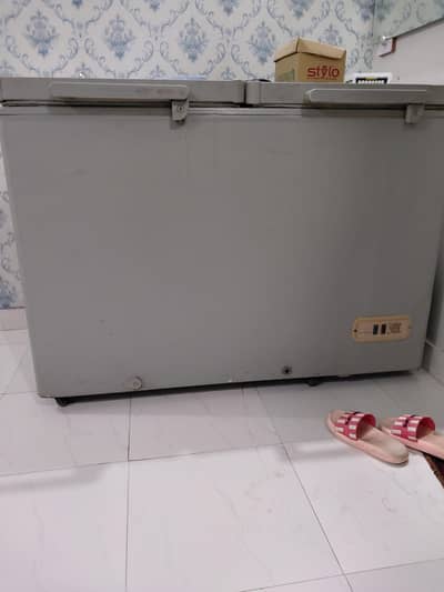 dawlance deep freezer 2 door