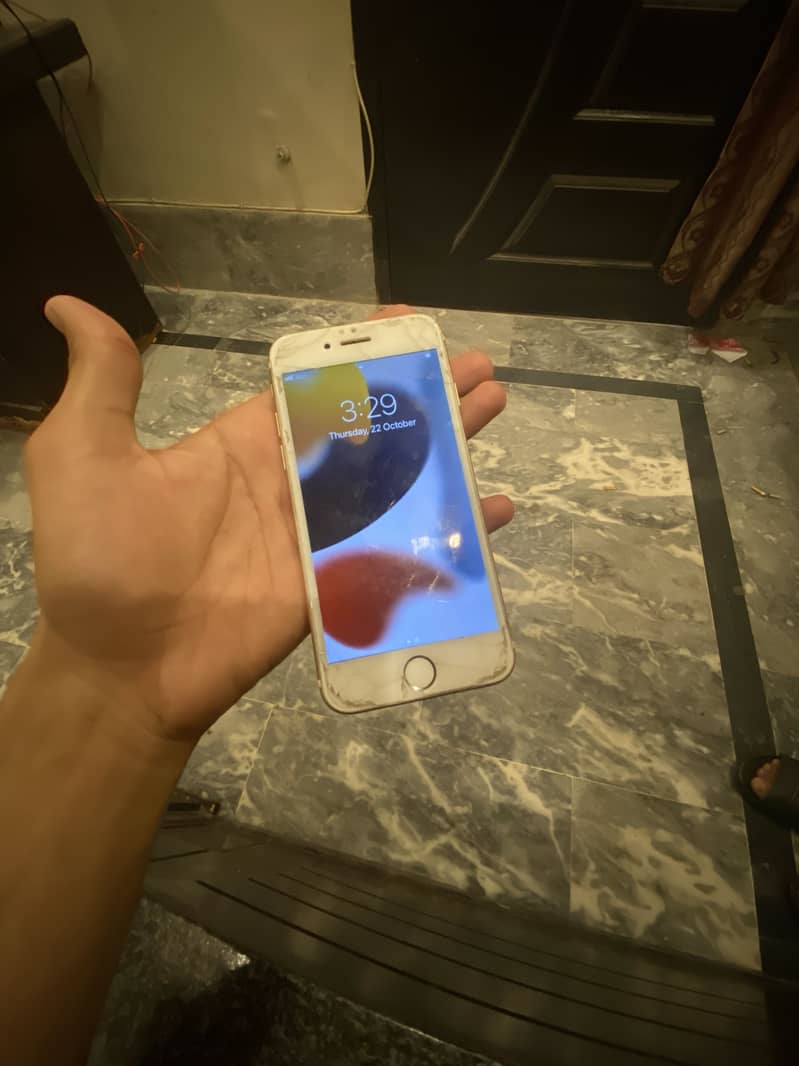 Apple iPhone 7   03294165920 8
