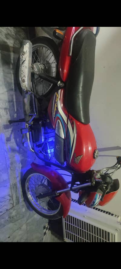 Honda pridor