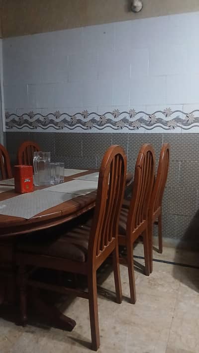 sell dining table with four chairs