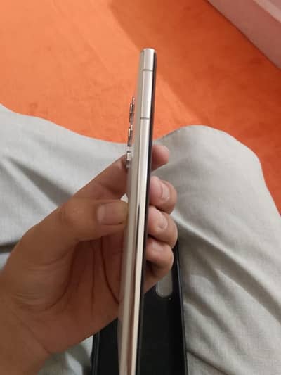 Samsung Mobile S22 Ultra