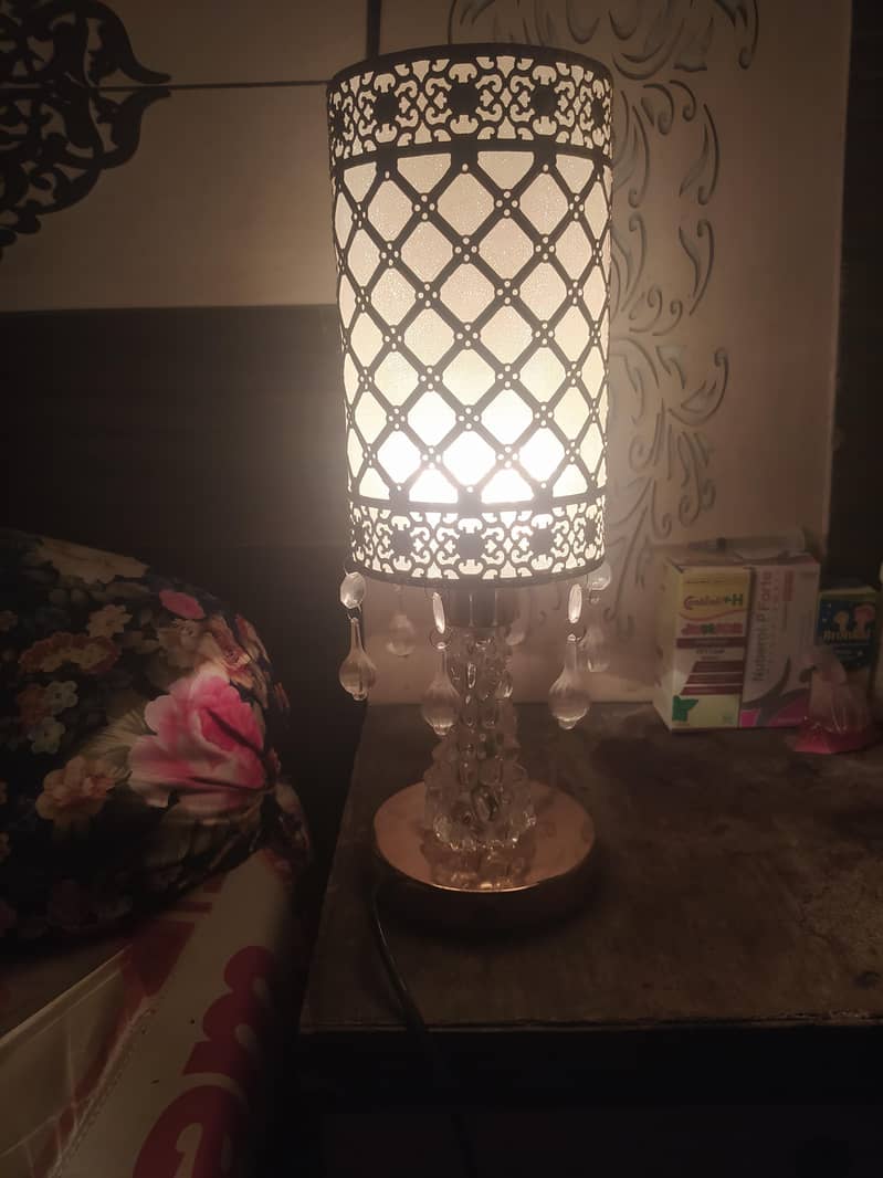 table lamp 0