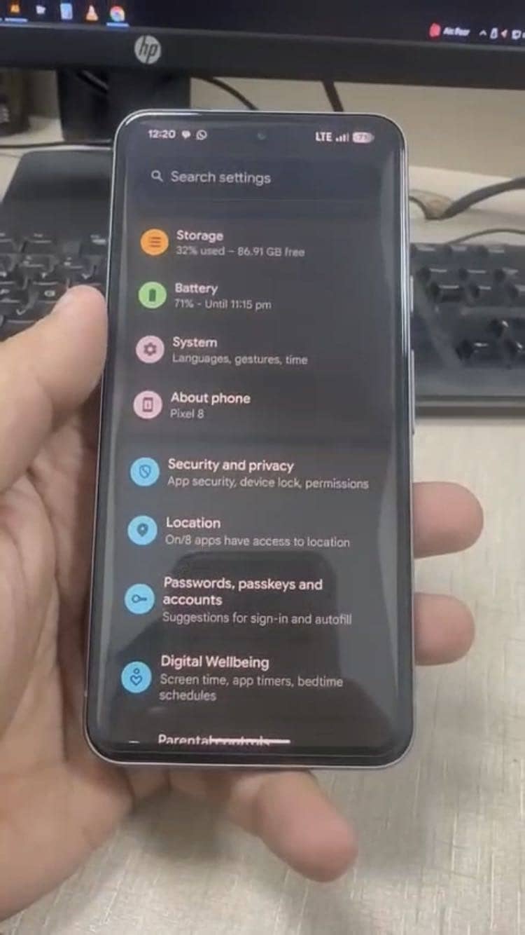 Google Pixel 8 2