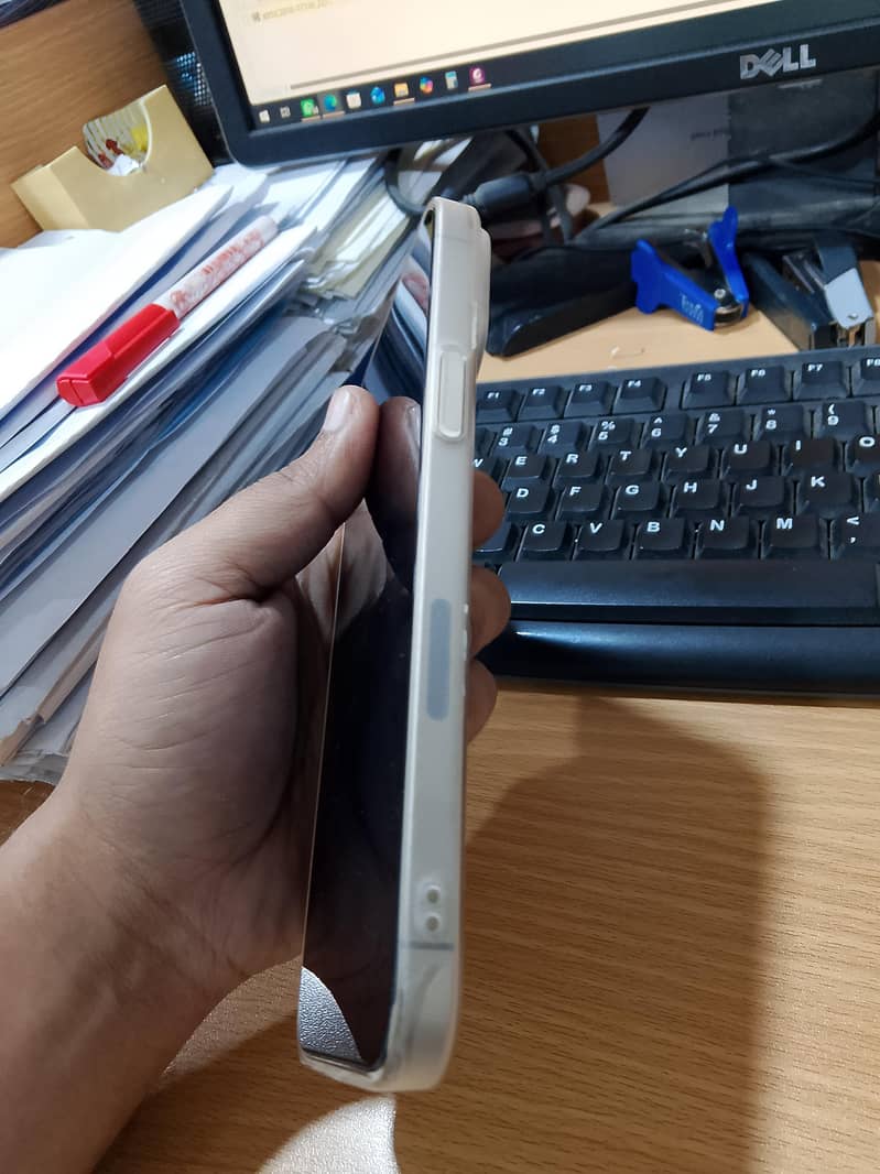 Apple iPhone 13 Pro Max 3