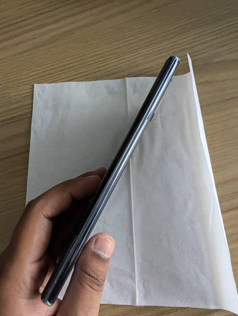Samsung Mobile Note 10 Plus 3