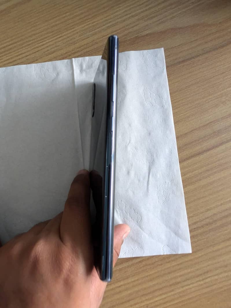Samsung Mobile Note 10 Plus 8