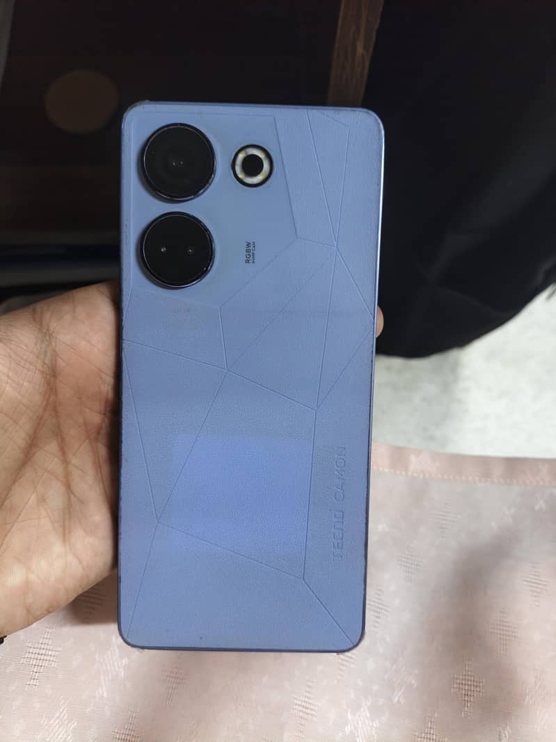 Tecno CAMON 20 1