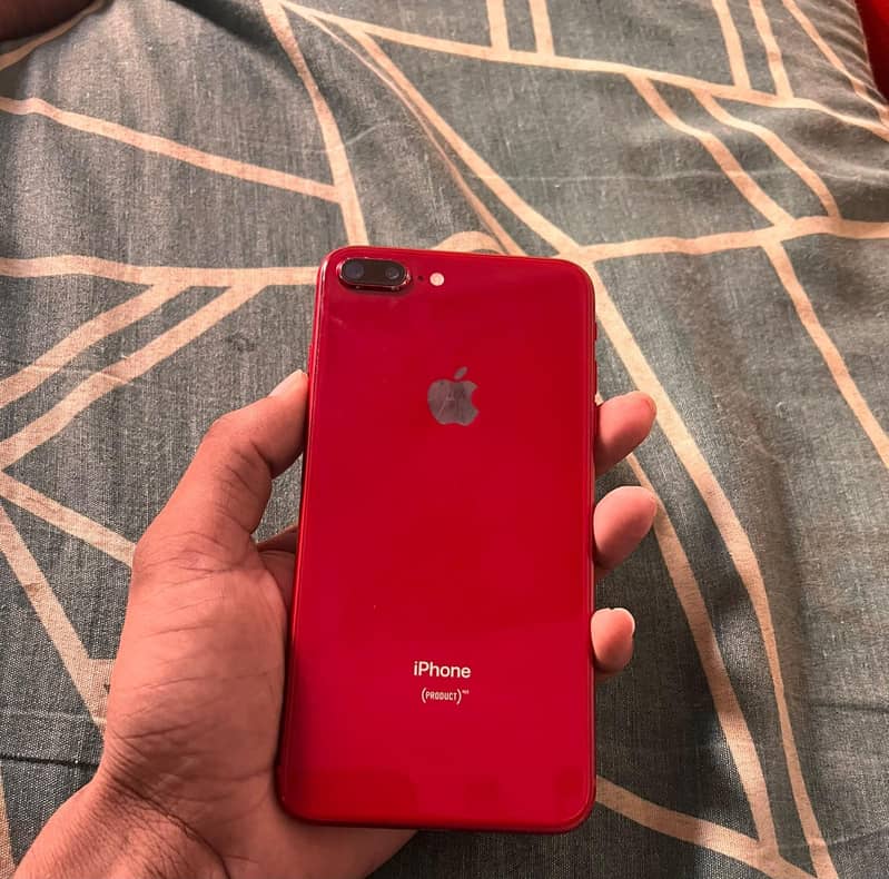 Apple iPhone 8 Plus 0
