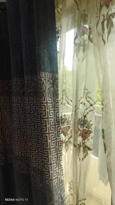 8 curtains for sale