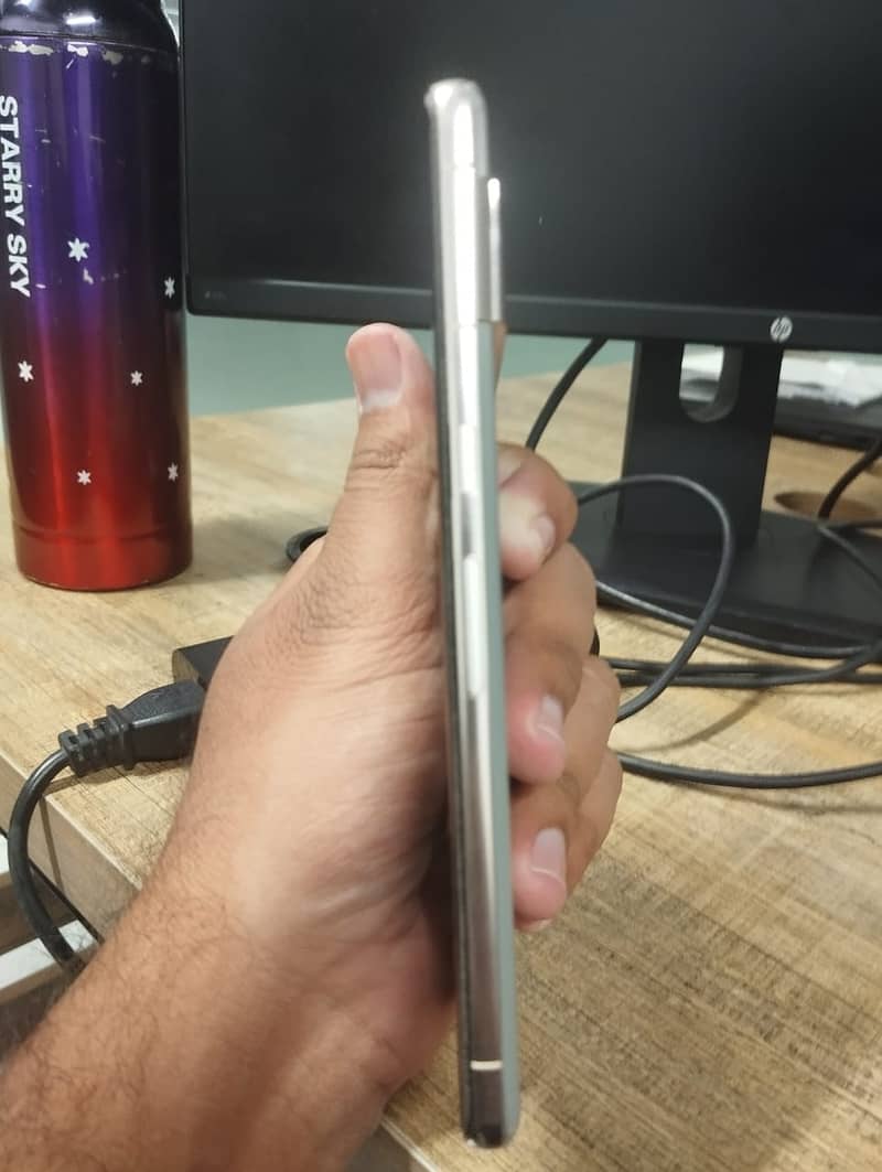 Google Pixel 7 Pro 6