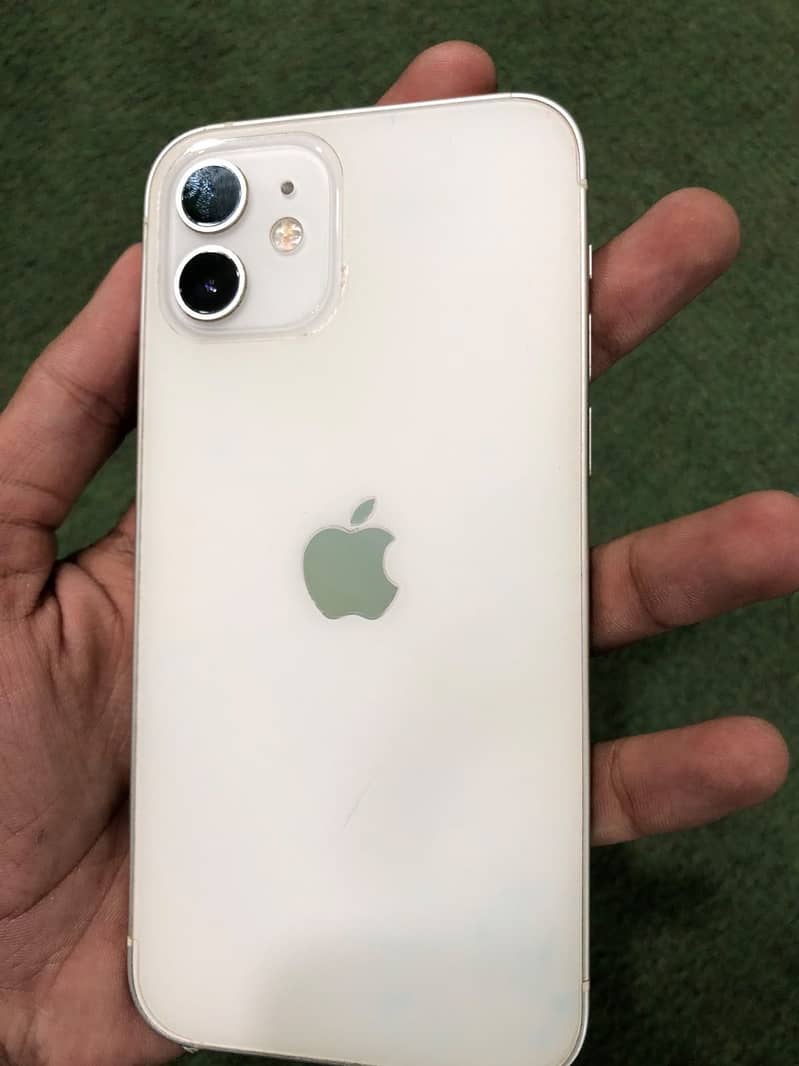 Apple iPhone 12 0