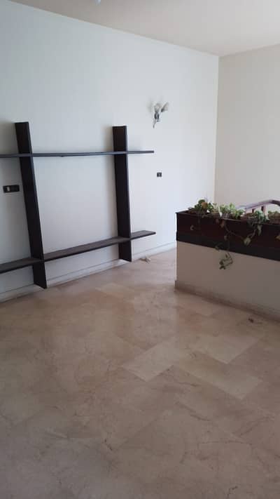 DEFENCE 1000 YARDS PORTION FOR RENT SEPARATE GATE