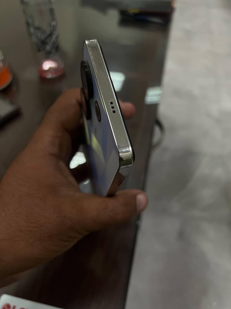 Tecno CAMON 20 8