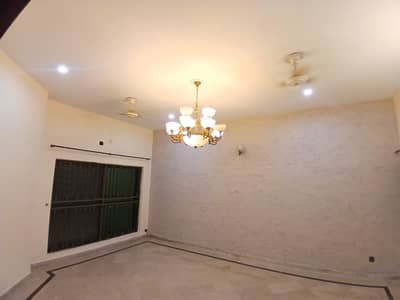 1 KANAL LOWER PORTION FOR RENT IN VALENCIA TOWN LAHORE