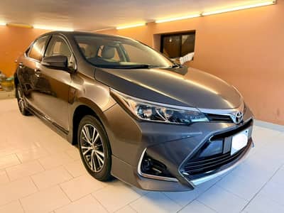 Toyota Corolla Altis X Automatic 1.6 2022 ( 0-3-3-3-8-8-8-2-1-5-4)