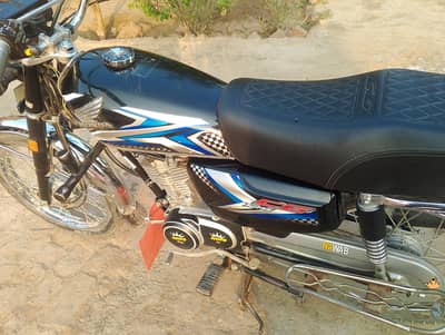 Honda CG 125 25 model Available for Sale in Sahiwal