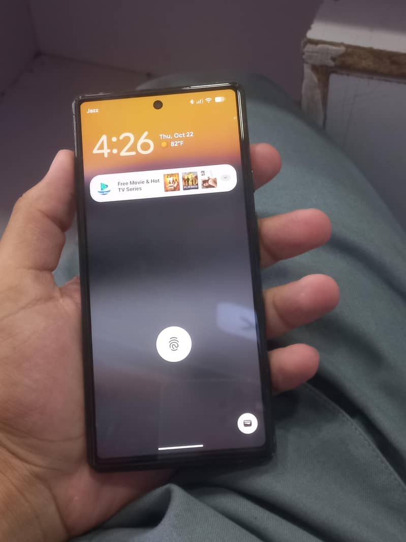 Google Pixel 6a 1