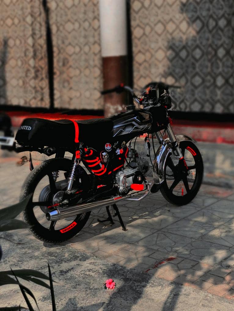 united 24 model 0