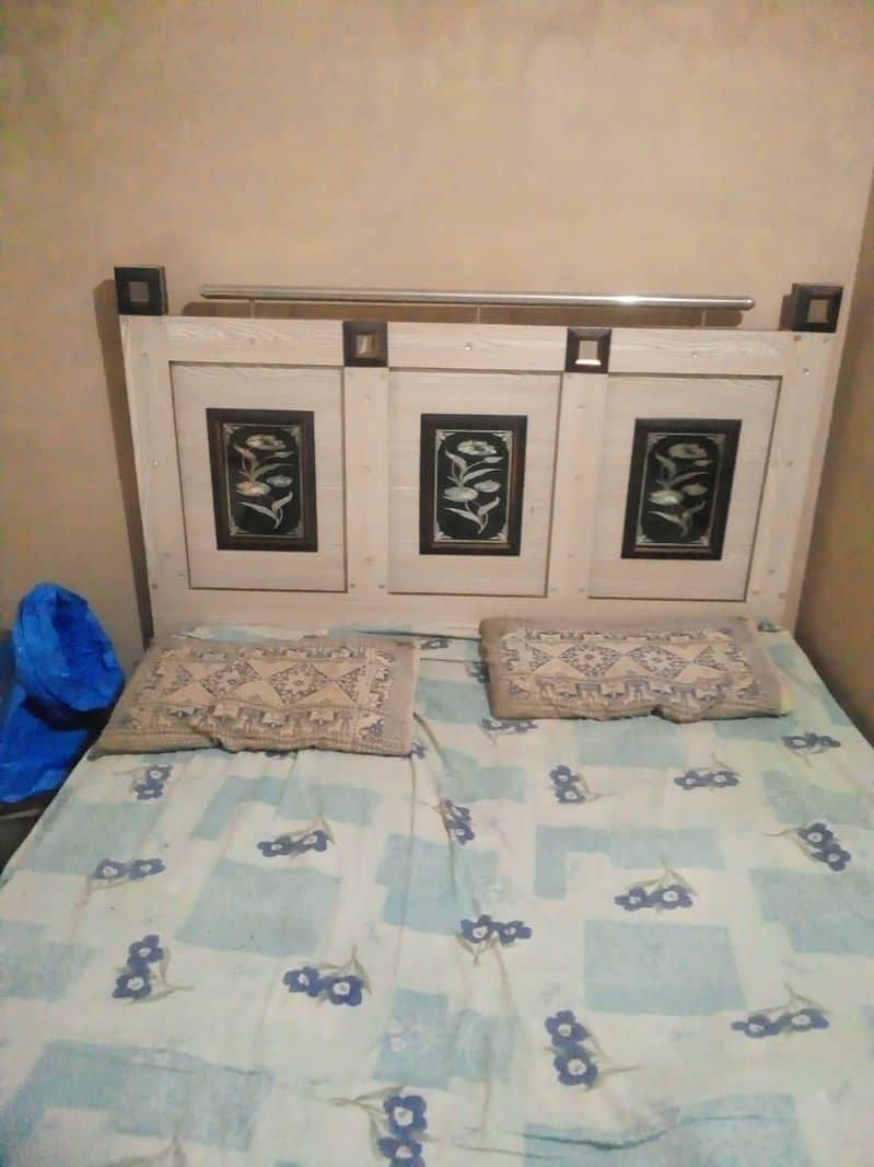 bedroom set 0
