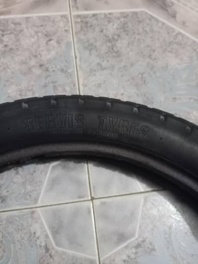 Service Tyre 6 PR (125 Rare Tyre)