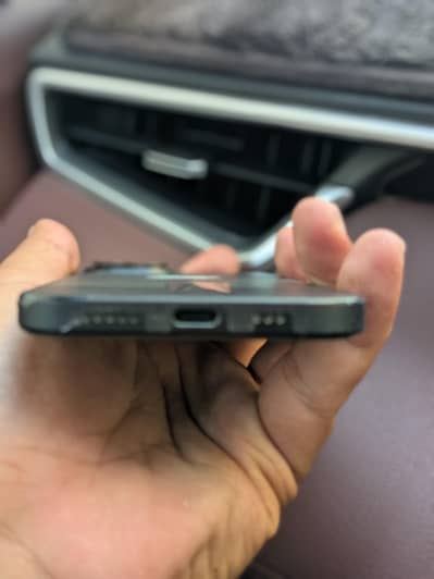 Apple iPhone 15